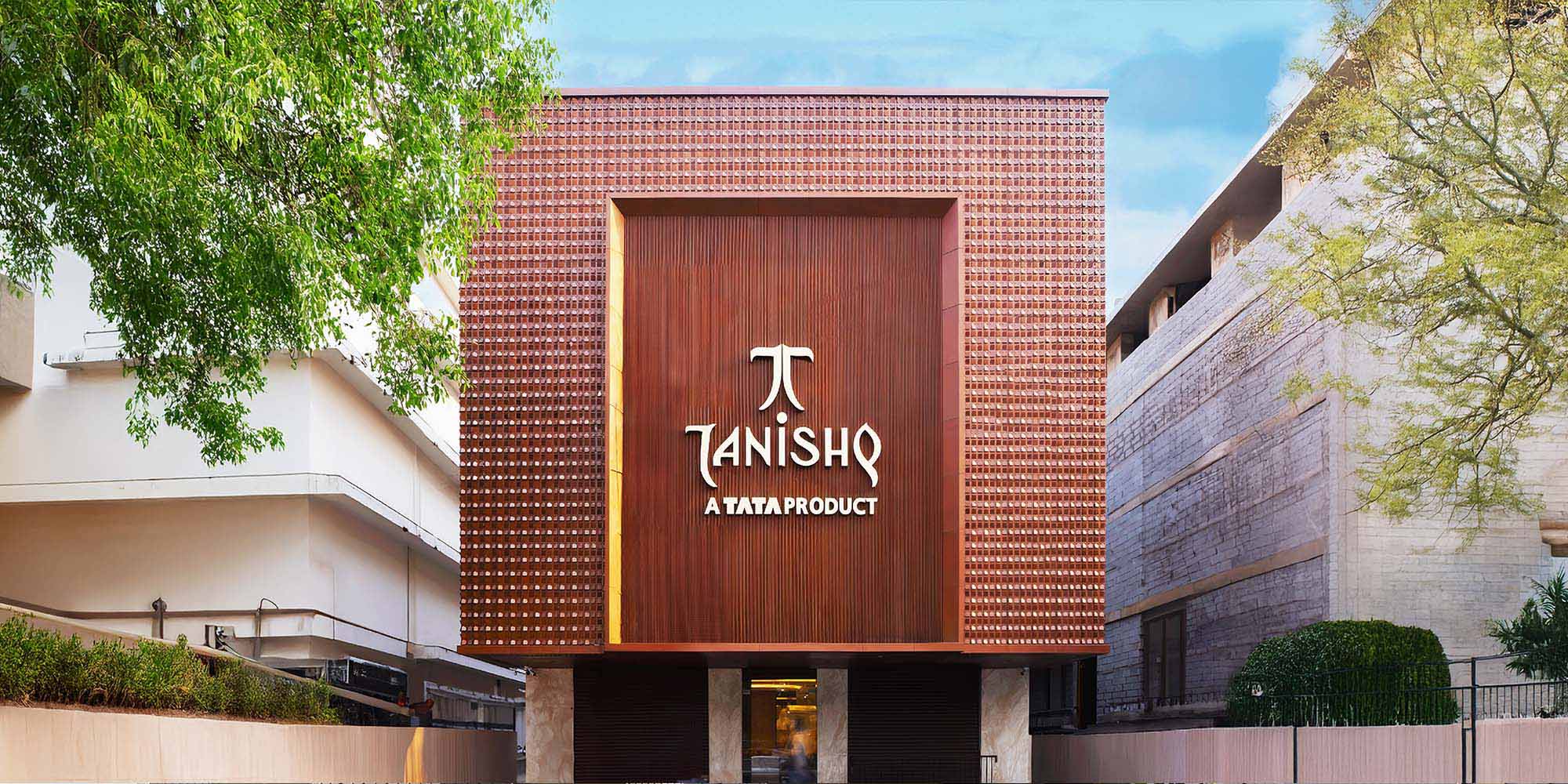 Metaguise parametric metal facade design Gowri Jewellery showcasing facade design trends 2026 India