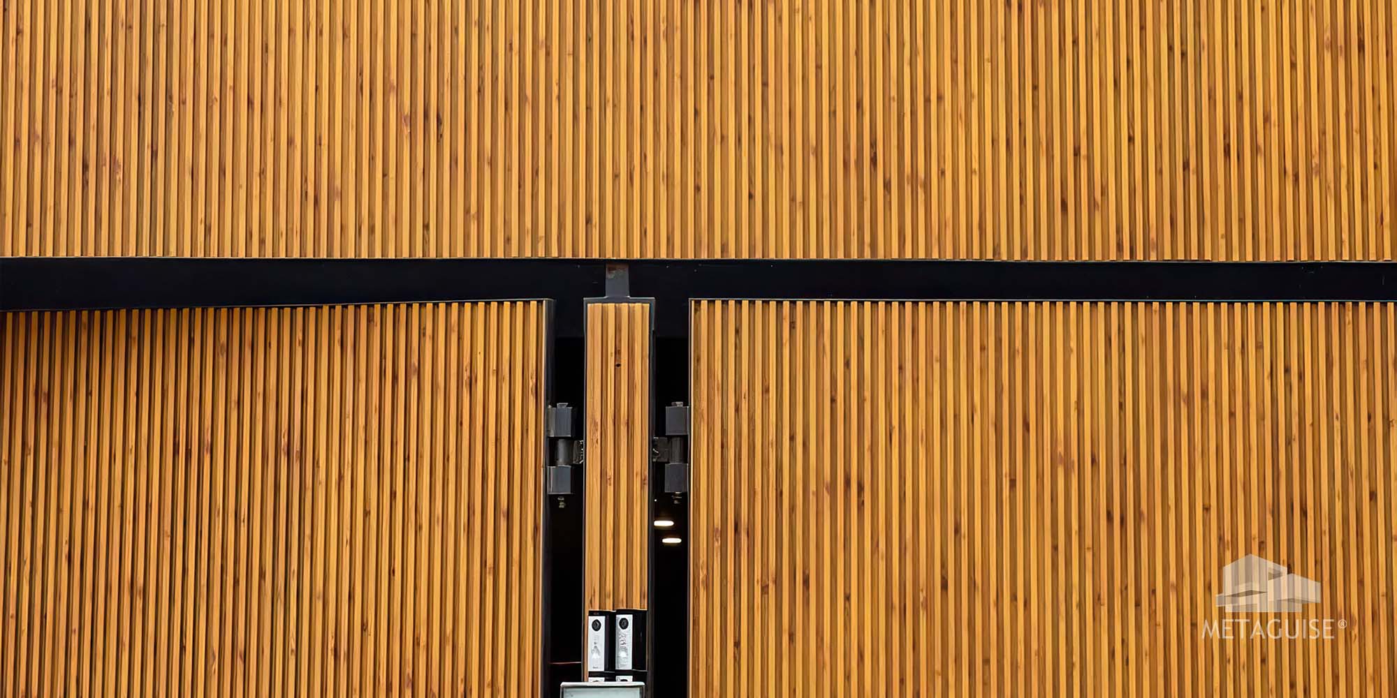 Vertical versus horizontal louver orientation - Louvered Gate Design Ideas for Indian Homes | Metaguise